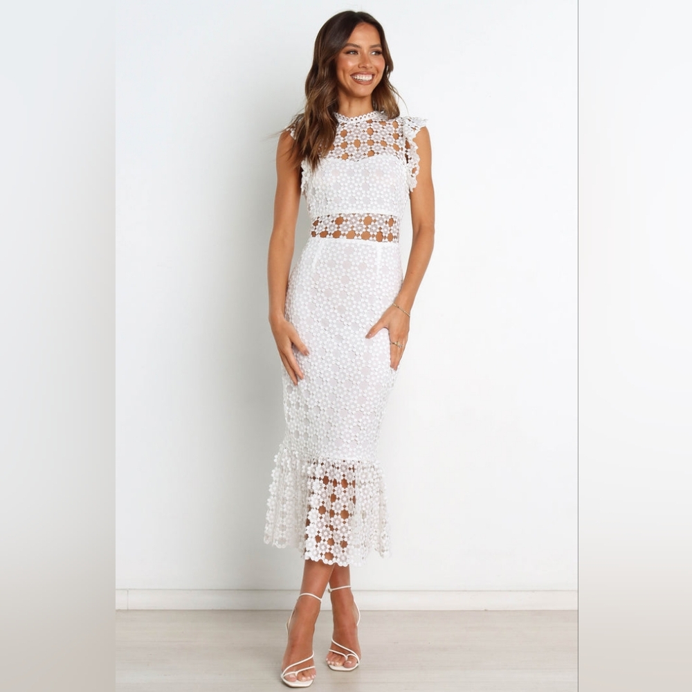 Petal & Pup Lauren White 0 Midi Bridal Dress